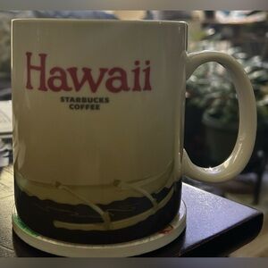 Starbucks Hawaii Collectors Series 16oz Mug - Cream and Brown 2020